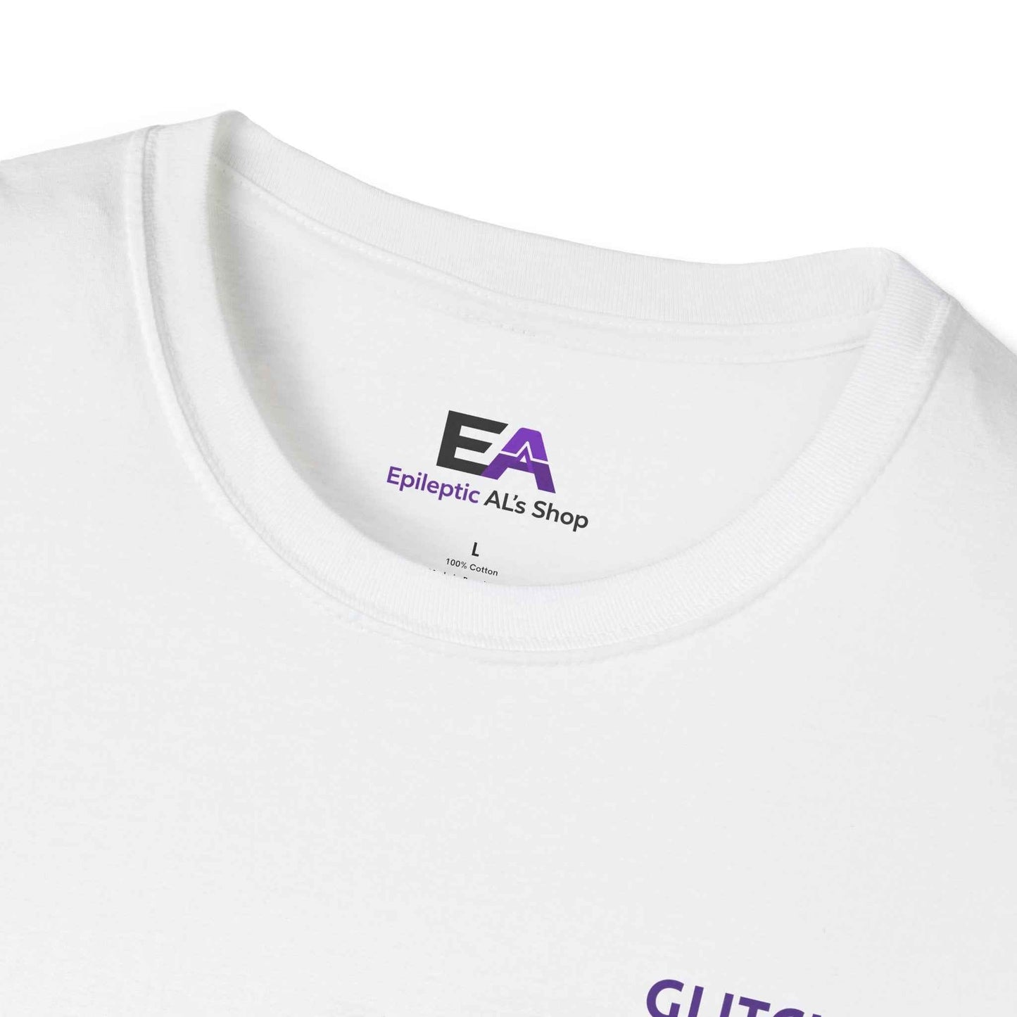 Camiseta Glitch Happens – Camiseta Minimalista de Primeros Auxilios