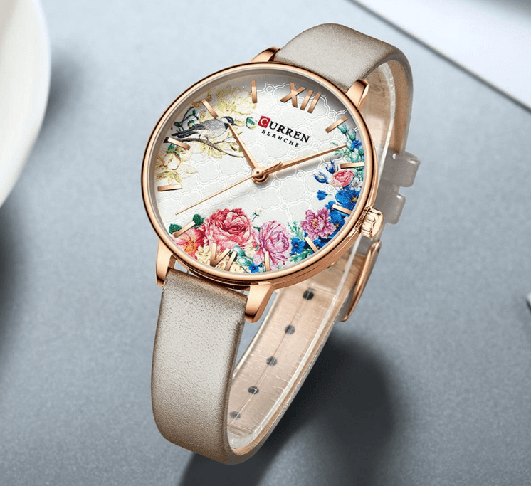 Montre Élégante pour Femme avec Motifs de Découpage Floral
