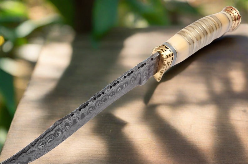 Artisan Bowie Knife - Handcrafted Damascus Steel with Bone Handle & Brass Accents - Korvel