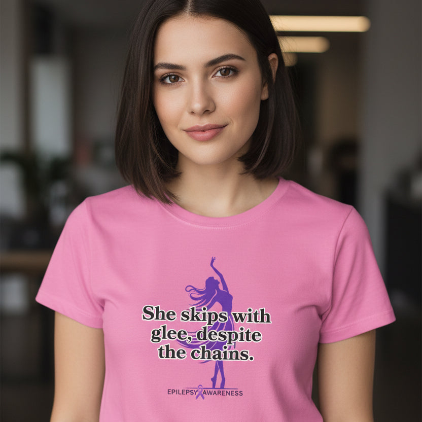 T-shirt Softstyle Femme Skips with Glee