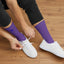 Toujours là. Ici encore. Chaussettes de sensibilisation à l'épilepsie