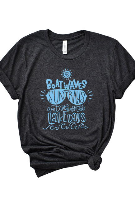 Boatwaves & Sunrays 1677 Unisex T-Shirt - Korvel