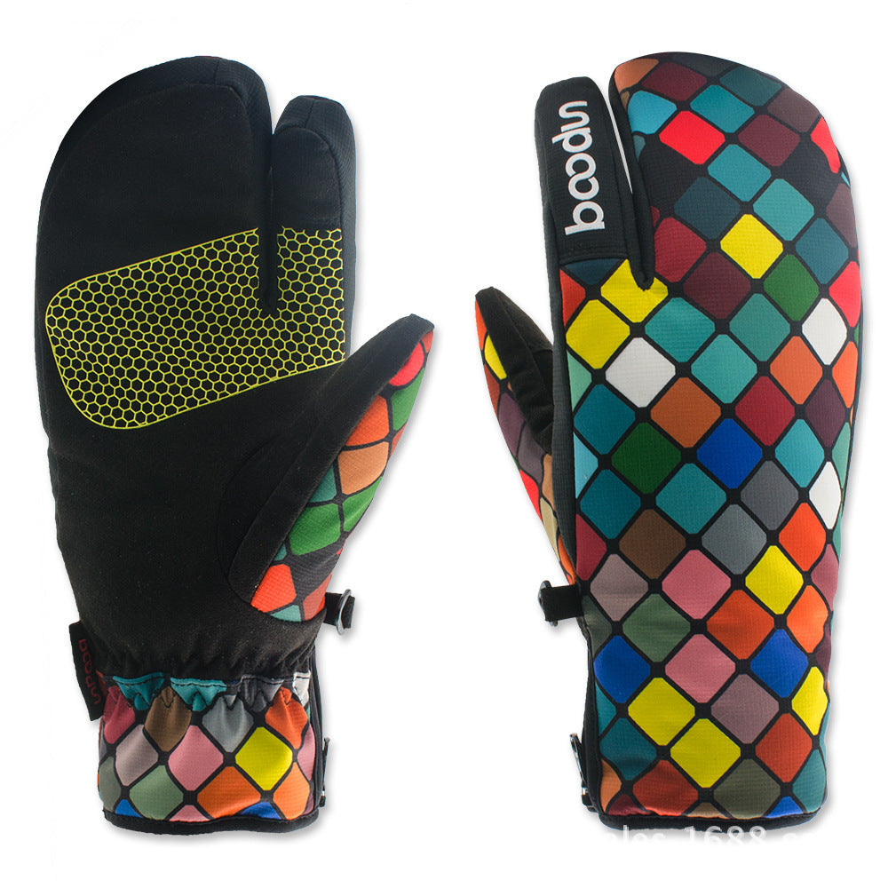 Premium Three-Finger Ski Gloves for Outdoor Adventures