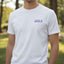 Camiseta Glitch Happens – Camiseta Minimalista de Primeros Auxilios
