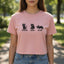 T-shirt Boxy Cropped Chat Observateur Juge Reposant
