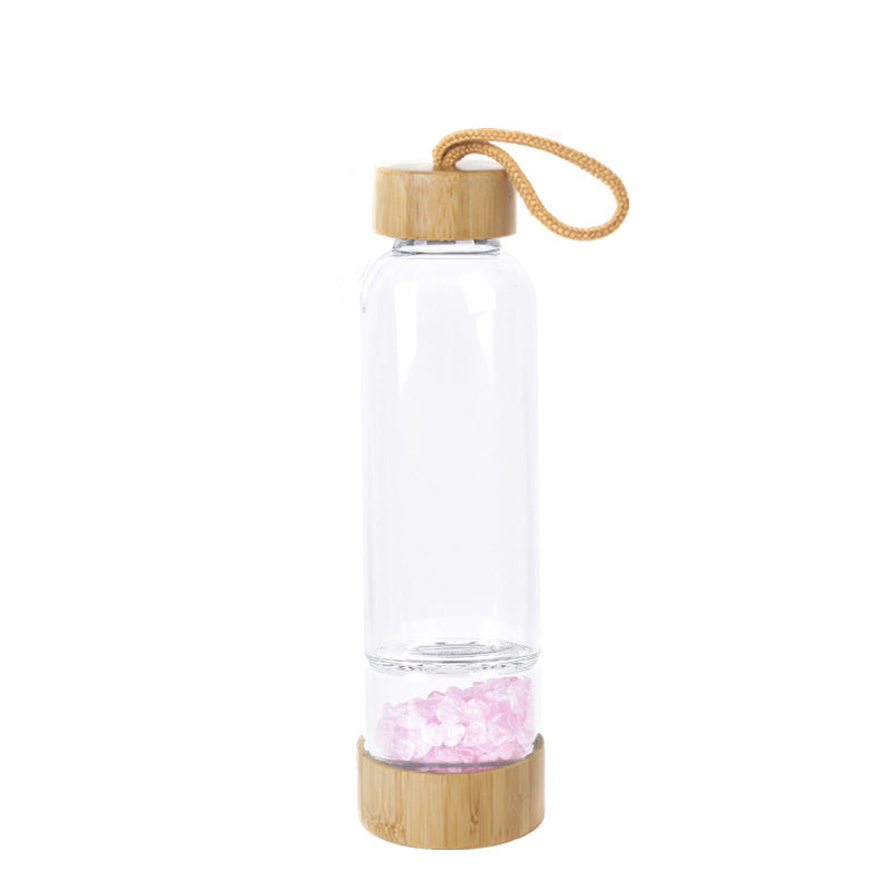 Bouteille d'eau en gravier de cristal naturel