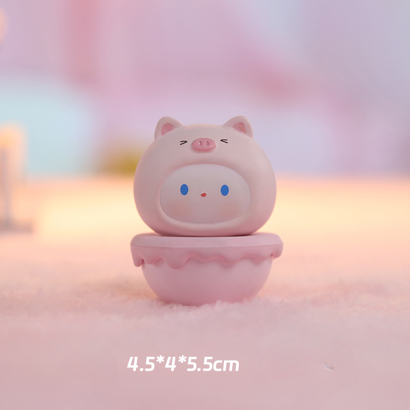 Charming Resin Figurines with Fragrance for Home Decor