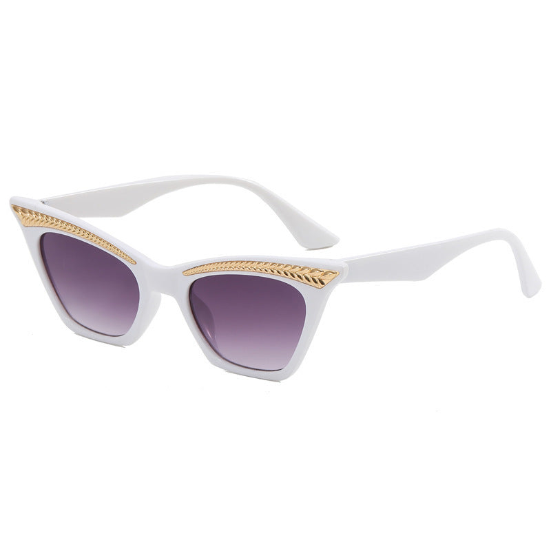 Cat's Eye Women's Sunglasses - Stylish & Versatile