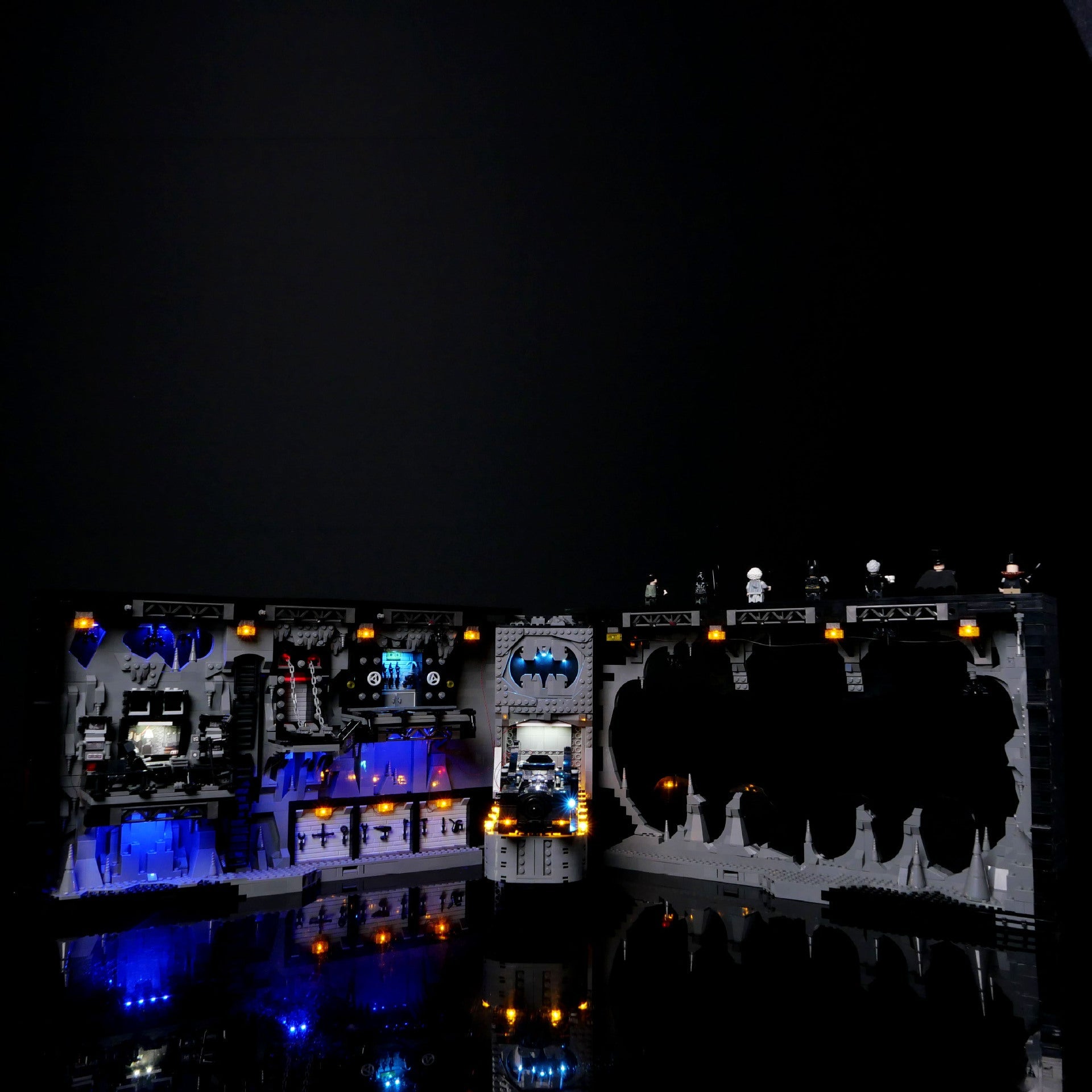 LP building block lighting suitable for LEGO 76252 Batcave Shadow Box building block model LED remote control lighting - Korvel
