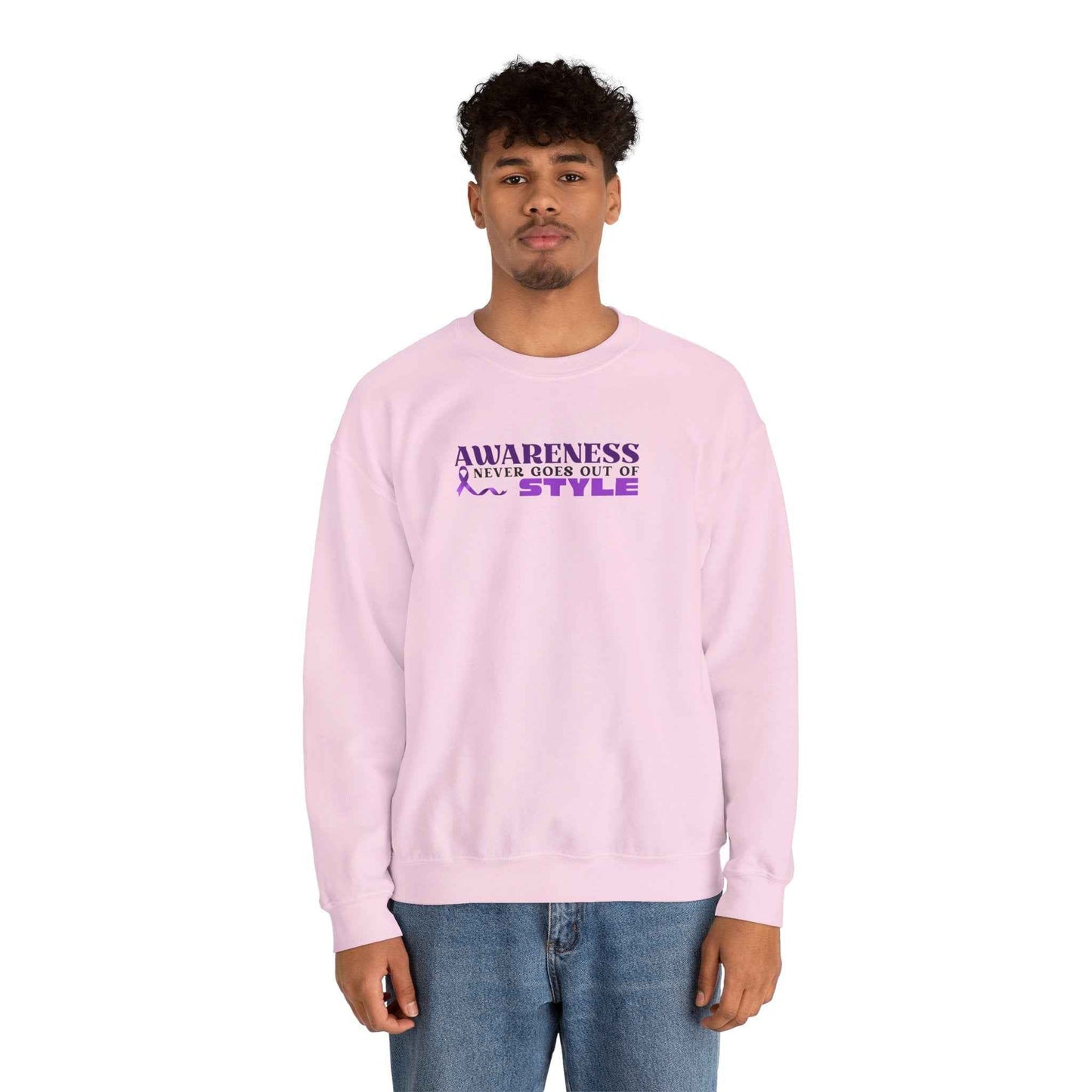 Sudadera Bordada de Conciencia Nunca Pasa de Moda