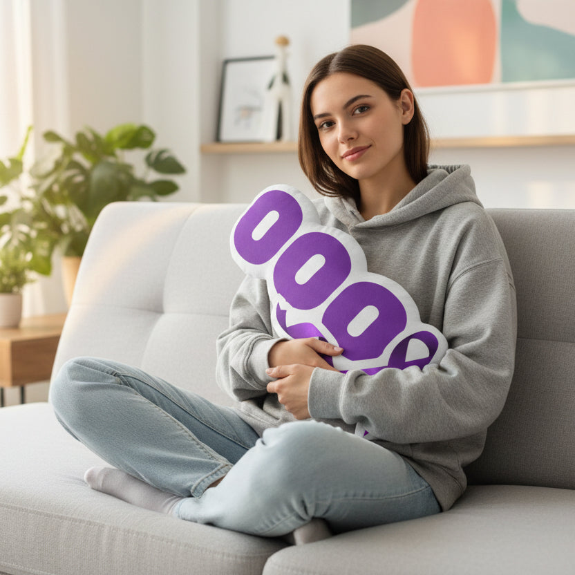Almohada en forma de OOO — Diseño único para espacios pensativos