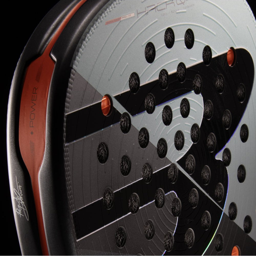 Bullpadel Hack 04 Comfort Padel Racket