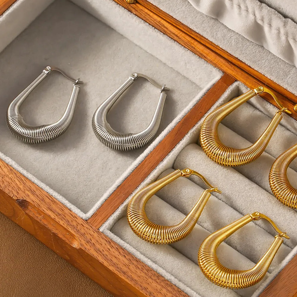 Titanium Steel U Shape Earrings - Korvel