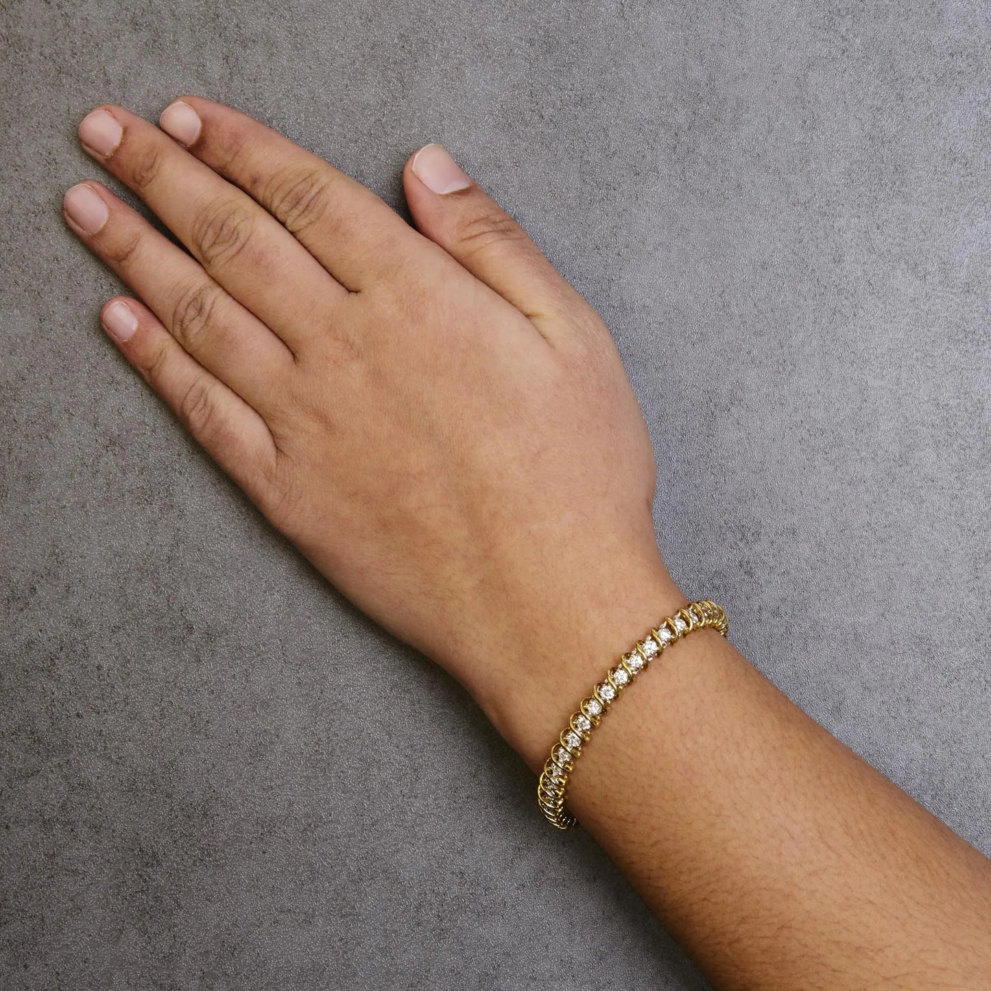 Bracelet de tennis en or jaune 18K avec diamants taille ronde de 4,0 Cttw