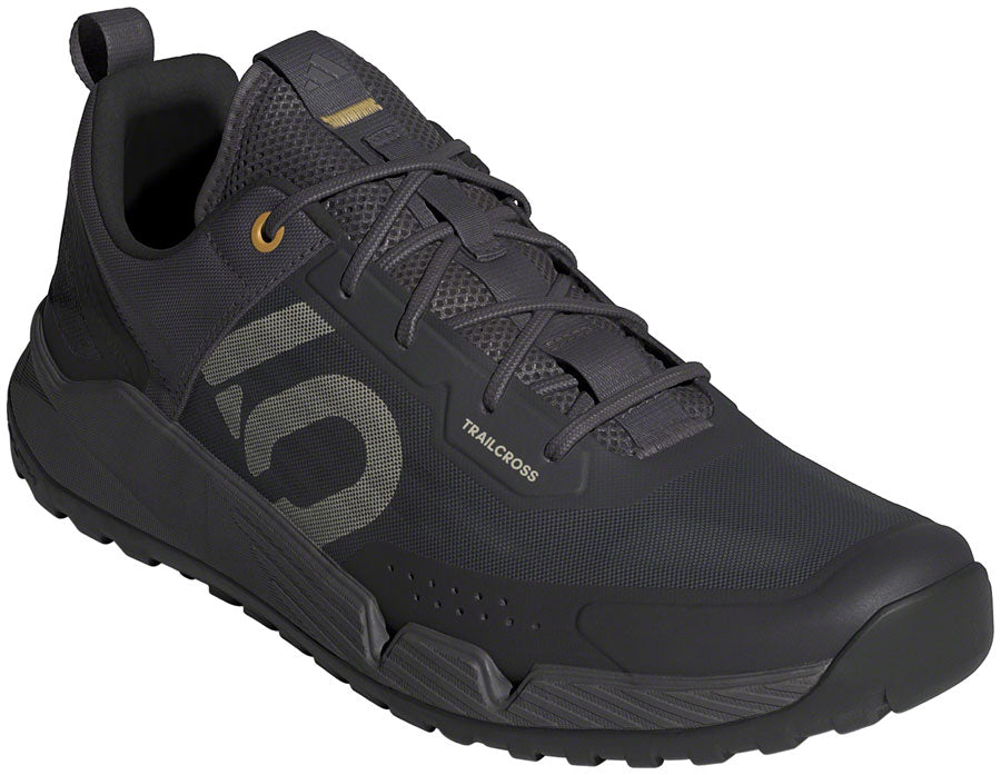 Trailcross LT Shoes - Men's Charcoal/Putty Gray/Oat Size 11