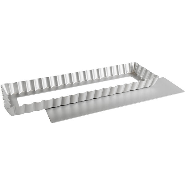 Fluted Tartlet / Quiche Pan with Removable Bottom - 8 Sizes