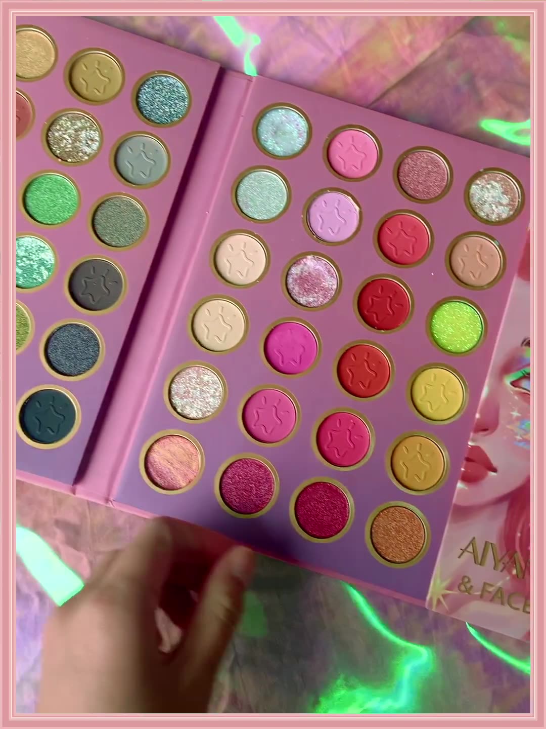 HANDAIYAN 84 Color Makeup Palette - Eye Shadow, Blush & Highlight Set