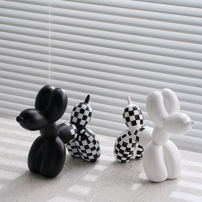 New black and white plaid balloon dog ornaments creative TV cabinet wine cabinet living room porch resin crafts - Korvel