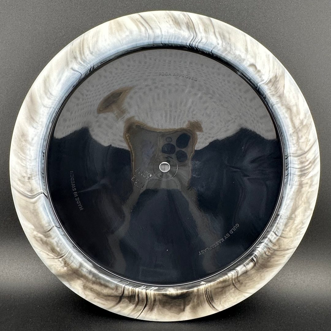 K1 Grind Guld - Premium Disc Golf Driver