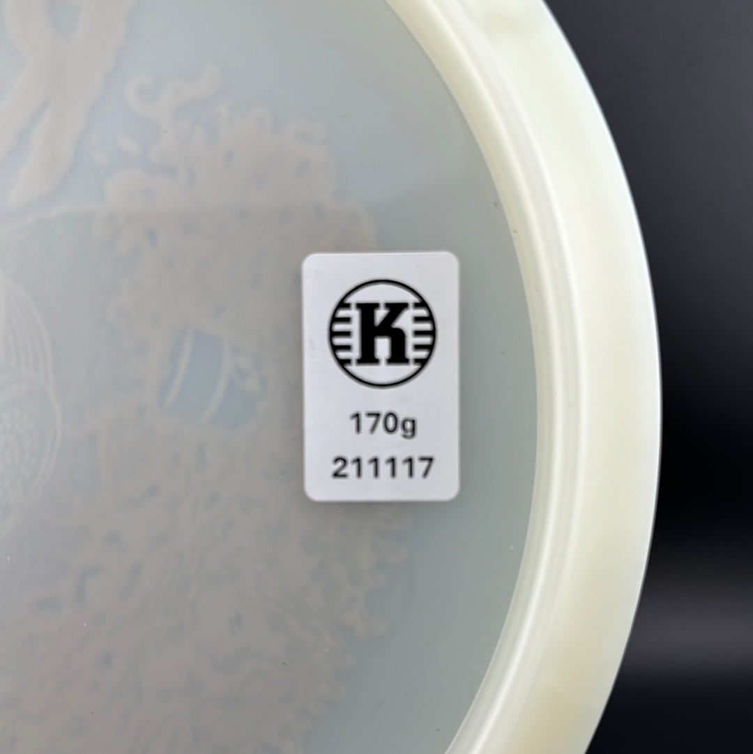 K1 Glow Kaxe - Edición Limitada 2021 con Sello de Hombre RADioactivo