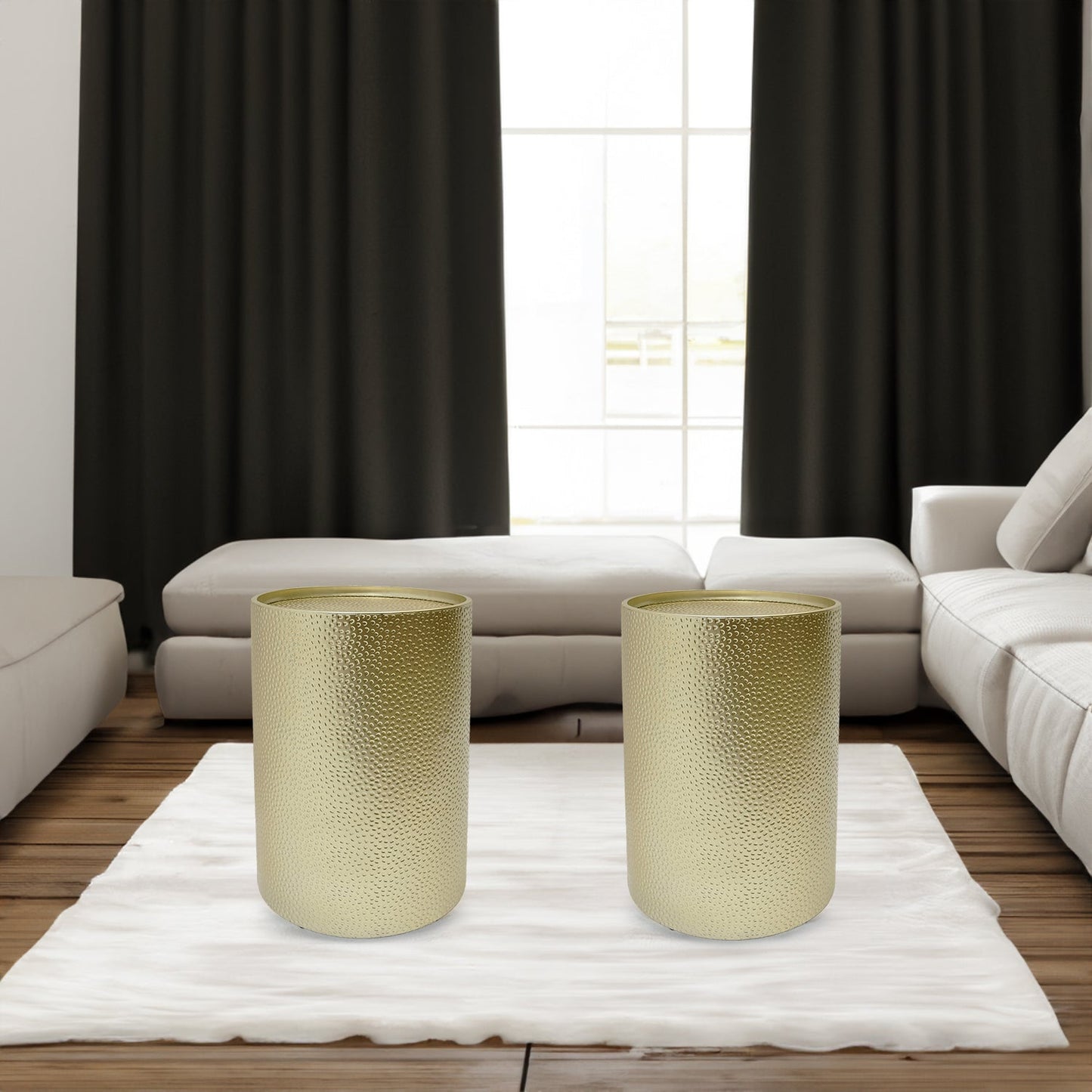 METAL SIDE TABLE - Korvel