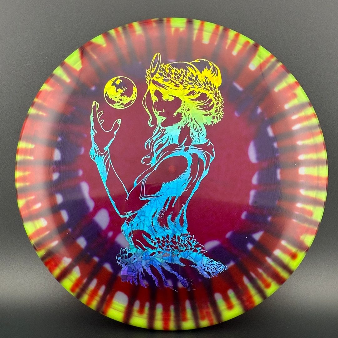 Fly Dye Z Luna - Limited Edition Paul McBeth Disc