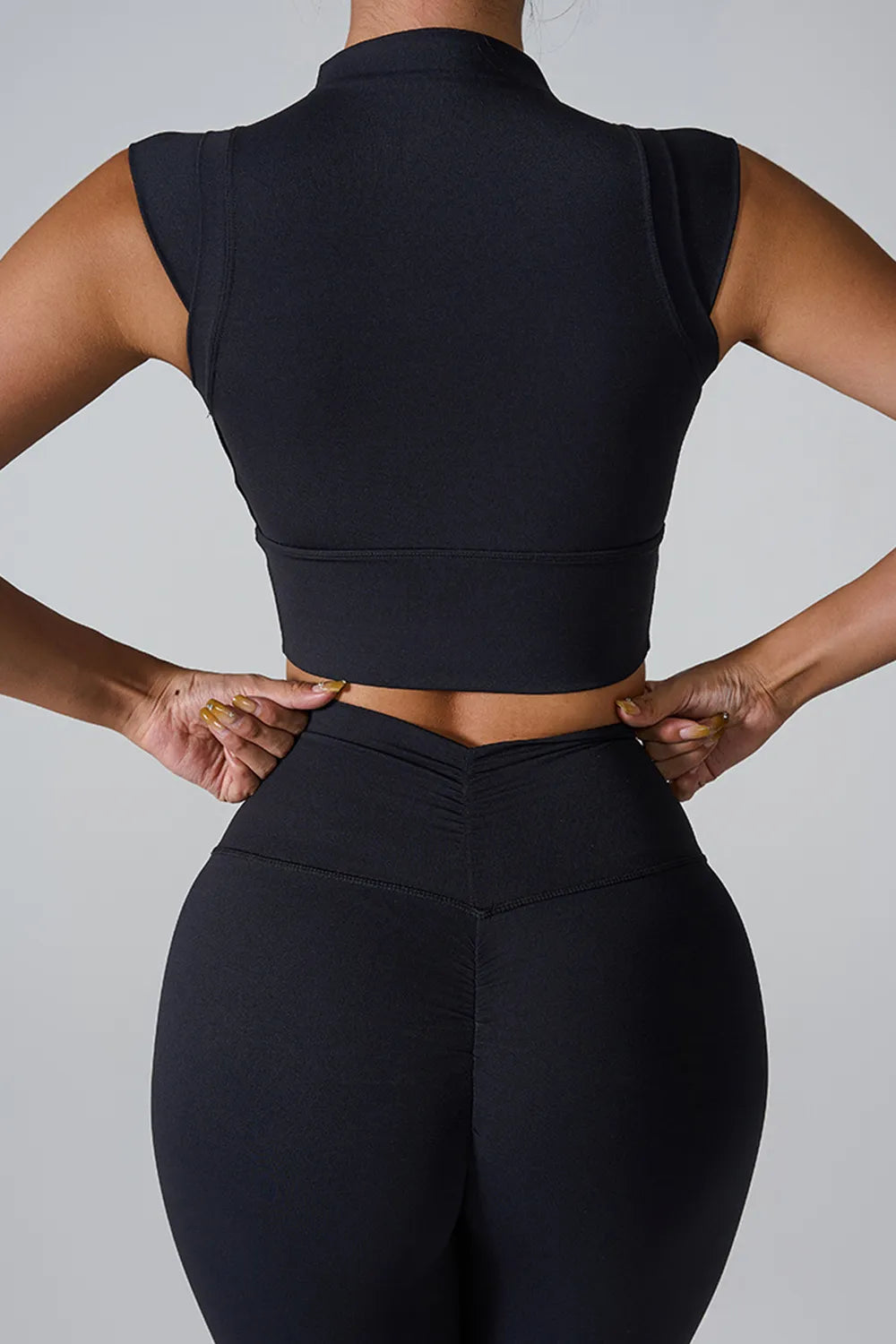Mock Neck Active Tank - Korvel