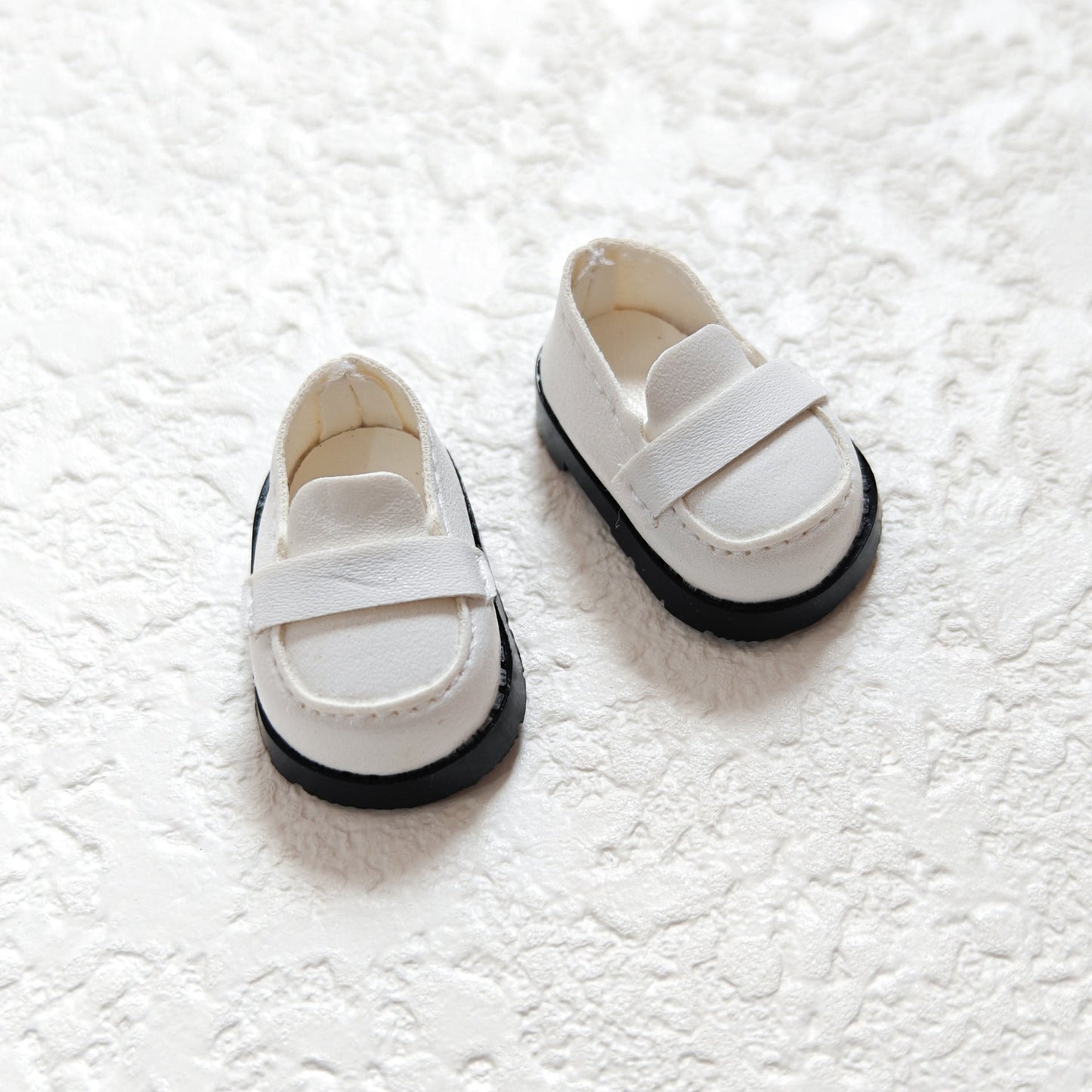 Party Shoes DIY Accessories Labubu Baby Clothes Labubu Rubber Macaron Shoes Fabric One Plush Second Generation - Korvel