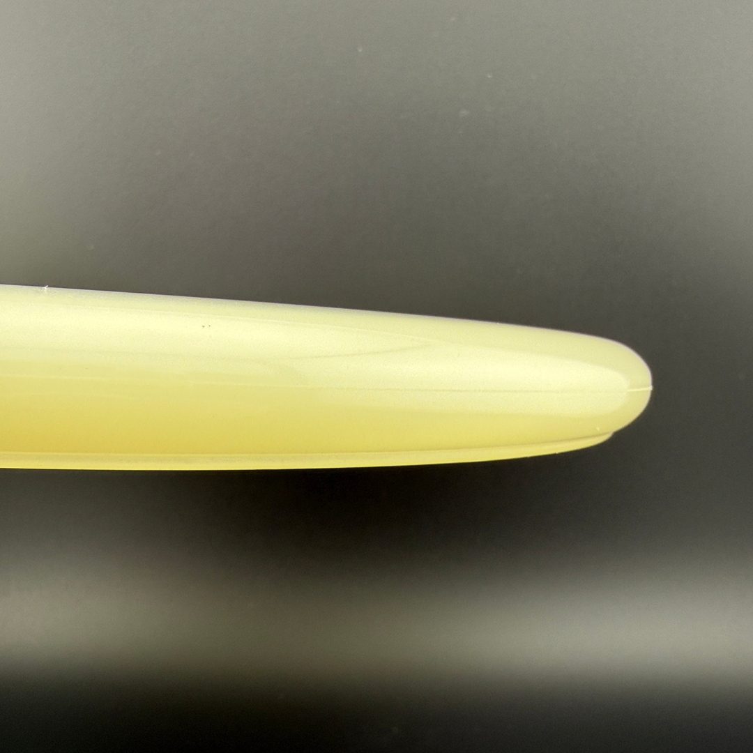 Glow Isolation Rot - Premium Disc Golf Putter