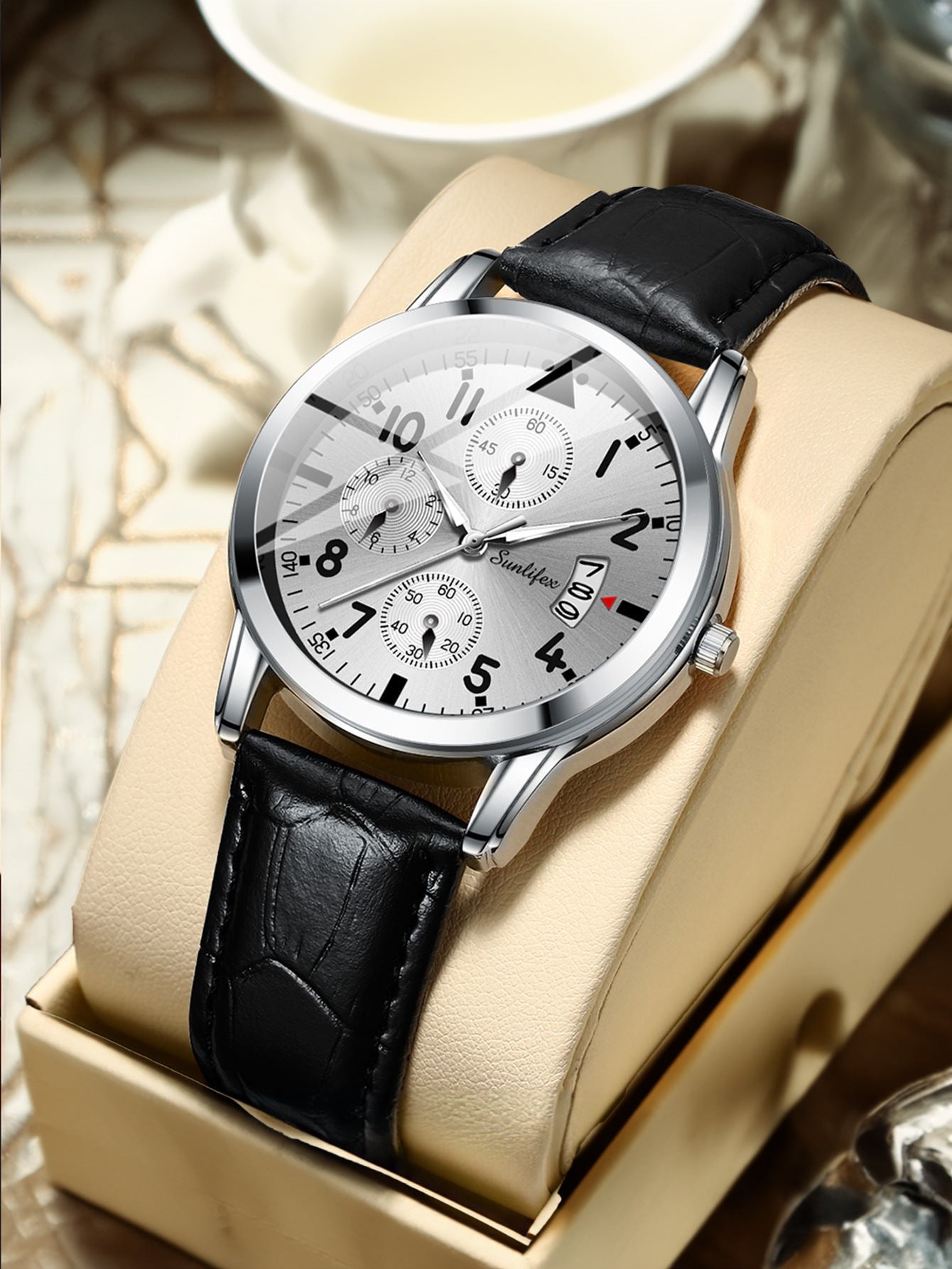 New Men's Watch Student Men's Night Light Waterproof Sports Leather Strap Black Quartz Watch - Korvel