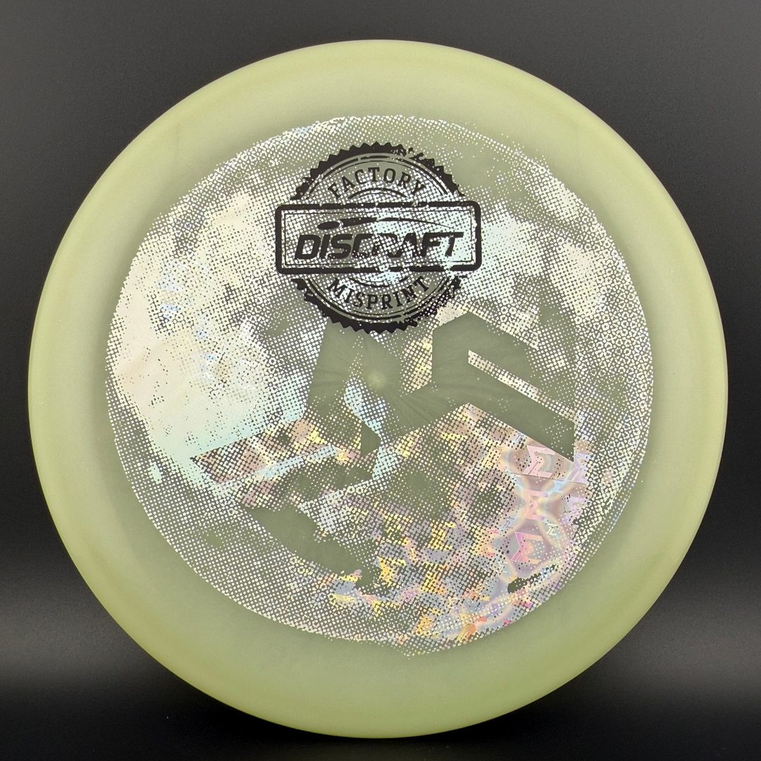 Mega Glo Luna - Moon Misprints par Paul McBeth