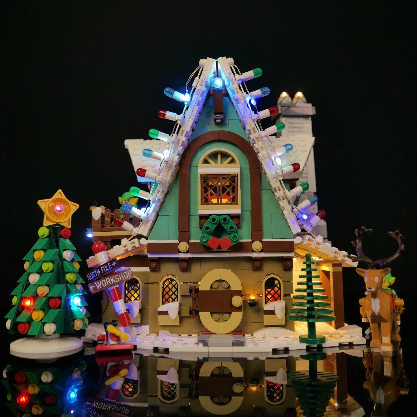 Casa Mágica de Elfo Navideño Compatible con LEGO con Luz LED