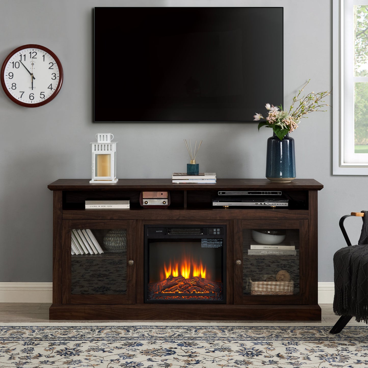 Soporte de Medios para Televisión Contemporáneo con Inserto de Chimenea de 18"