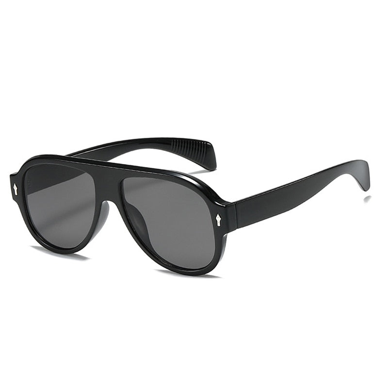 Retro Punk Men Pilot Sunglasses Fashion Rivets Decoration Gradient Eyewear Shades UV400 Women Trending Purple Sun Glasses - Korvel
