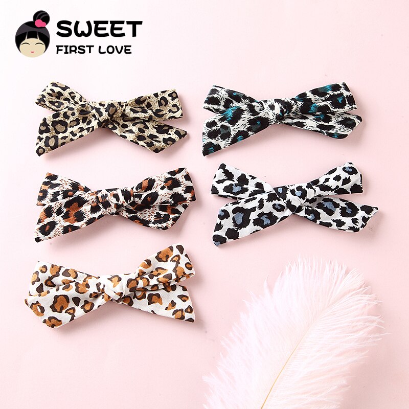 5pcs/lot Girls Leopard Fabric Bow Hairpins Soft Bowknot Hair Clips Children Customized Gift Simple Hair Accessories Headwear - Korvel