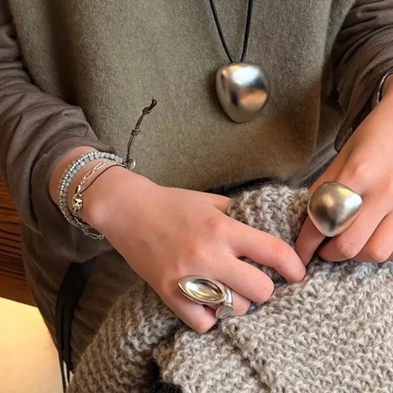 Gold Color Metal Rings Irregular Geometric Wide Noodle Finger Fing for Women Jewelry Retro Light Luxury  New Gift Accessorie - Korvel