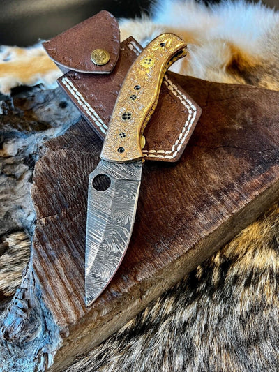 Artisan Crafted Damascus Steel Pocket Knife with Engraved Brass Handle - Korvel
