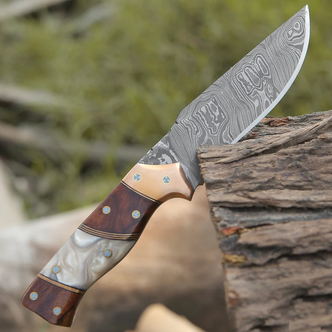 Premium Custom Damascus Steel Hunting Knife with Unique Epoxy Pearl Handle & Leather Sheath - Korvel