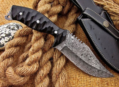 Premium Full Tang Raindrop Damascus Steel Hunting Knife - Korvel