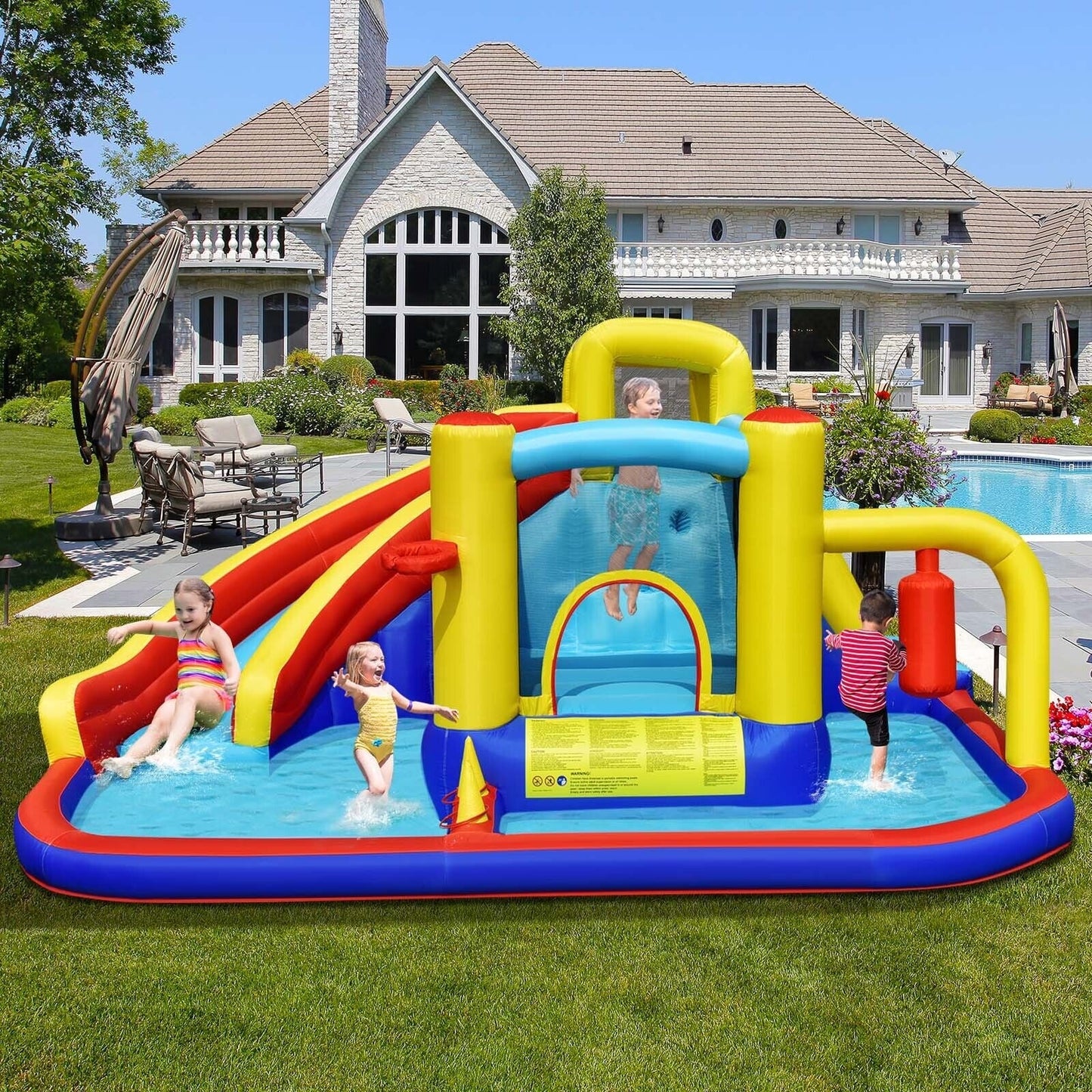 Toboggan aquatique gonflable 7-en-1 avec piscine à éclaboussures et souffleur d'air
