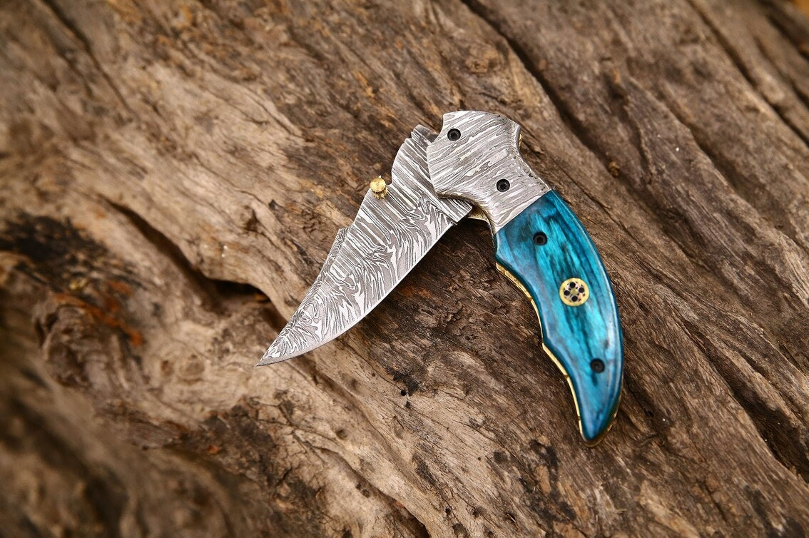 Exquisite Custom Damascus Steel EDC Folding Knife – Unique Wood Handle, 3-Inch Blade, Leather Sheath – Perfect for Weddings - Korvel