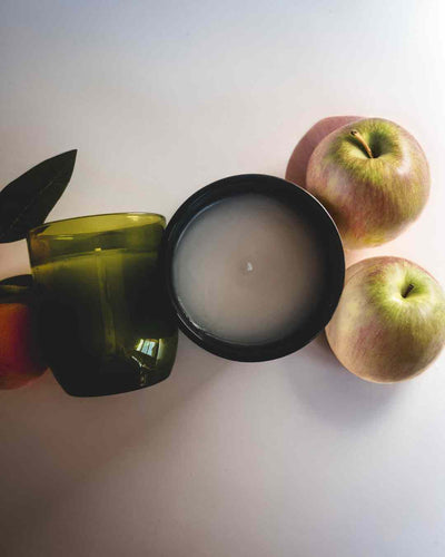 Warm Maple Apple Delight Candle - Korvel