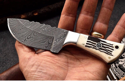 Custom Engraved Damascus Steel Hunting Knife with Leather Sheath - Korvel