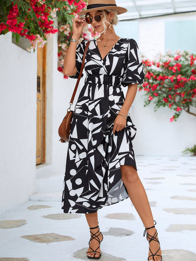 Chic Black and White Balloon Sleeve Dress for Effortless Summer Elegance - Korvel