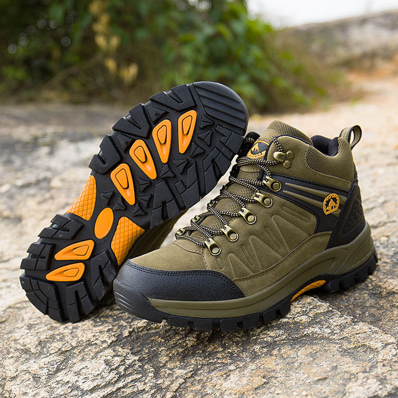 Large Size Outdoor Travel Shoes for Adventurers