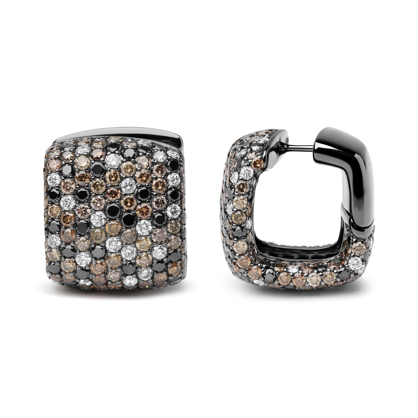 Pendientes de aro huggie de diamantes multicolores en oro blanco de 18K con baño de rodio negro