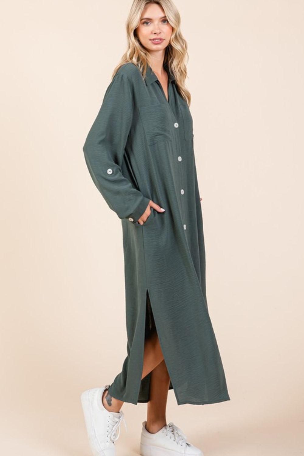 Robe maxi à manches longues et décolleté en V Airflow pour femmes