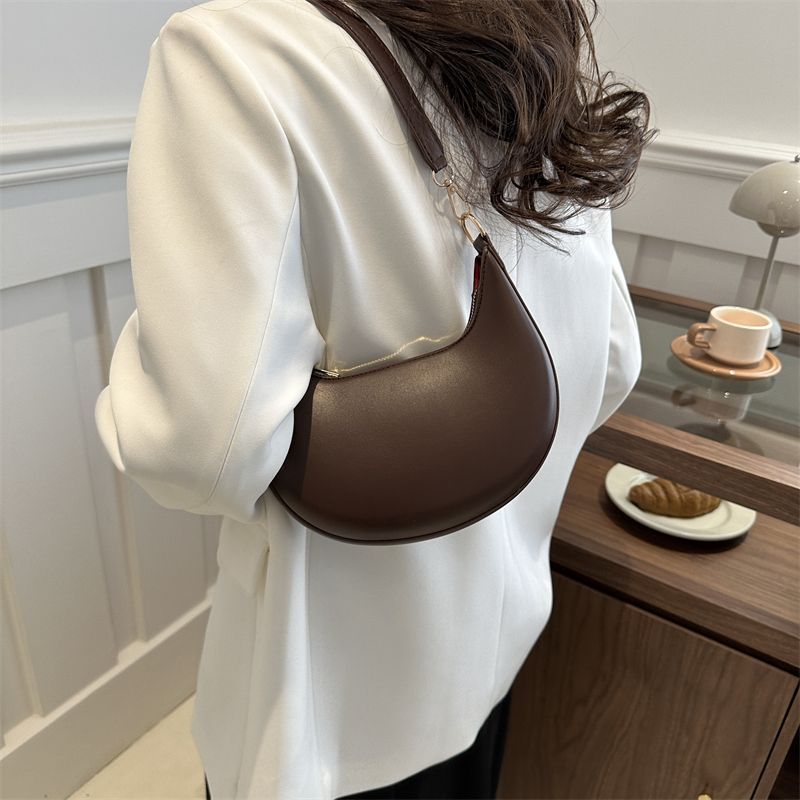 Bolso de Hombro Texturizado en Forma de Media Luna Niche para Mujeres