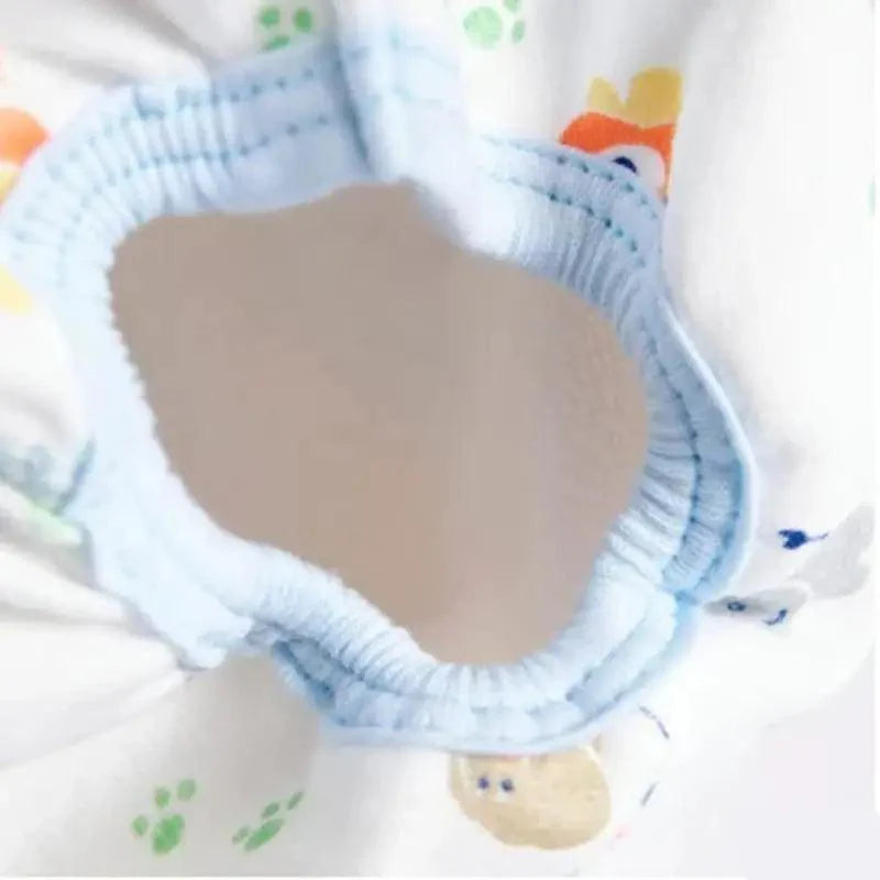 Pañales de tela reutilizables adorables para el entrenamiento de bebés
