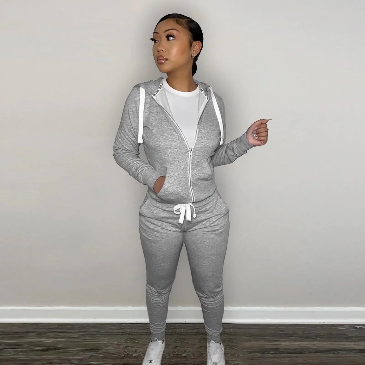 Premium 2-Piece Tracksuit Set for Active Lifestyle